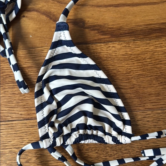 Striped Bikini Set - Picture 3 of 4